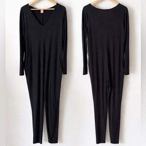 Smash + Tess “Friday” Black Long Sleeve Romper V-Neck Pockets Size Large